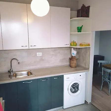 Уютен, напълно обзаведен и оборудван апартамент *